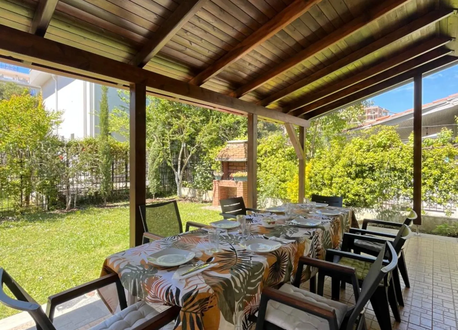 Seaside Cottage With Garden غوليم
